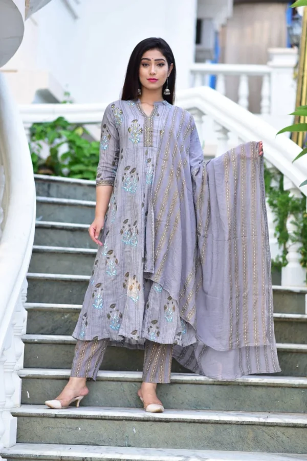 Radha Store Vrindavan Womens Cotton A- Line Kurti Grey Colour - Image 5