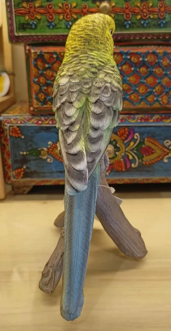Tropical Parrot Statue Decoration in Beach Bar & Nautical Décor Sculptures for Home or Office As Decorative Macaw and Bird Figurine Gifts - Image 3